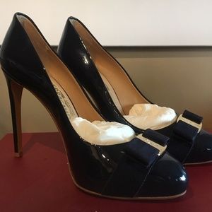 Salvatore Ferragamo Rilly Sz8 Oxford Blue